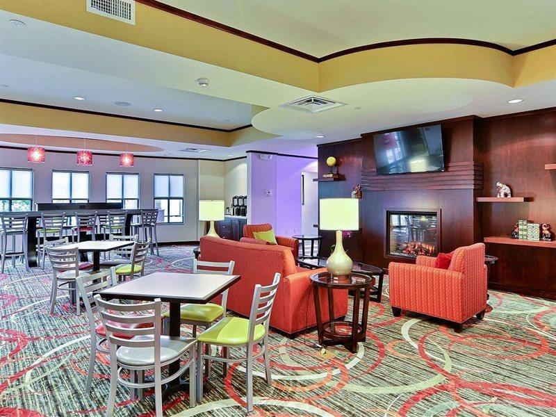 Comfort Suites Uniontown Exteriör bild