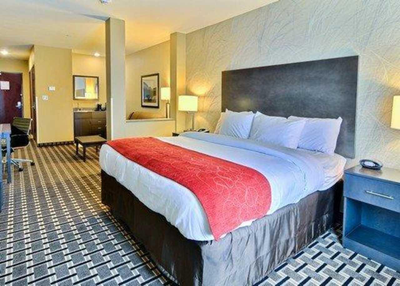 Comfort Suites Uniontown Exteriör bild