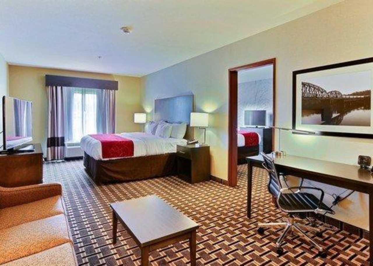 Comfort Suites Uniontown Exteriör bild
