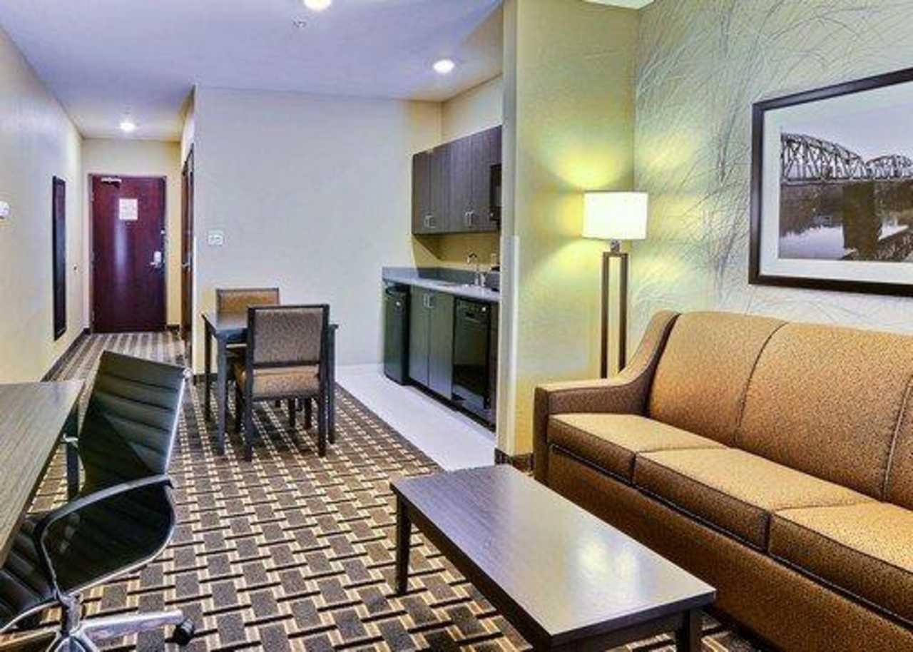 Comfort Suites Uniontown Exteriör bild