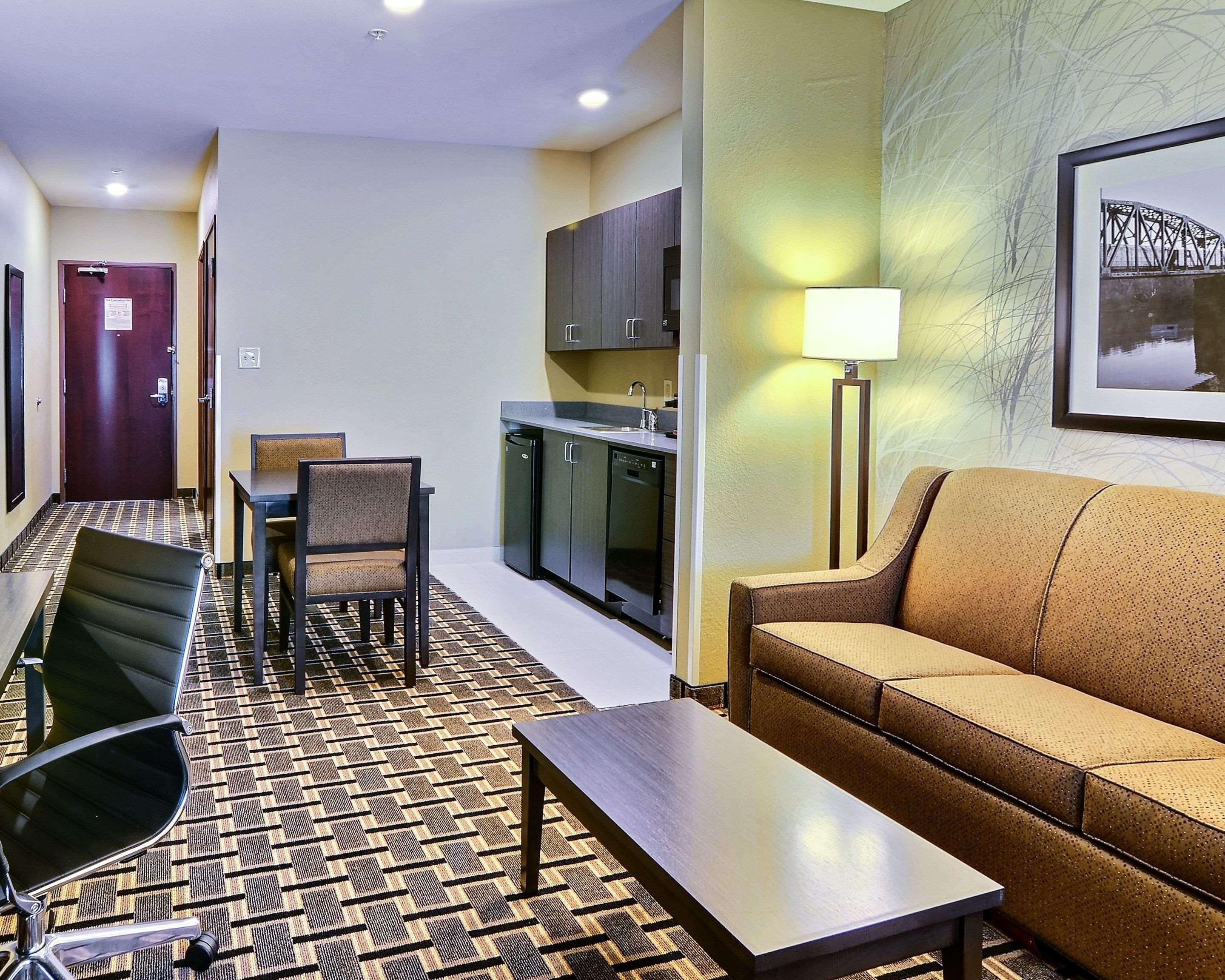 Comfort Suites Uniontown Exteriör bild
