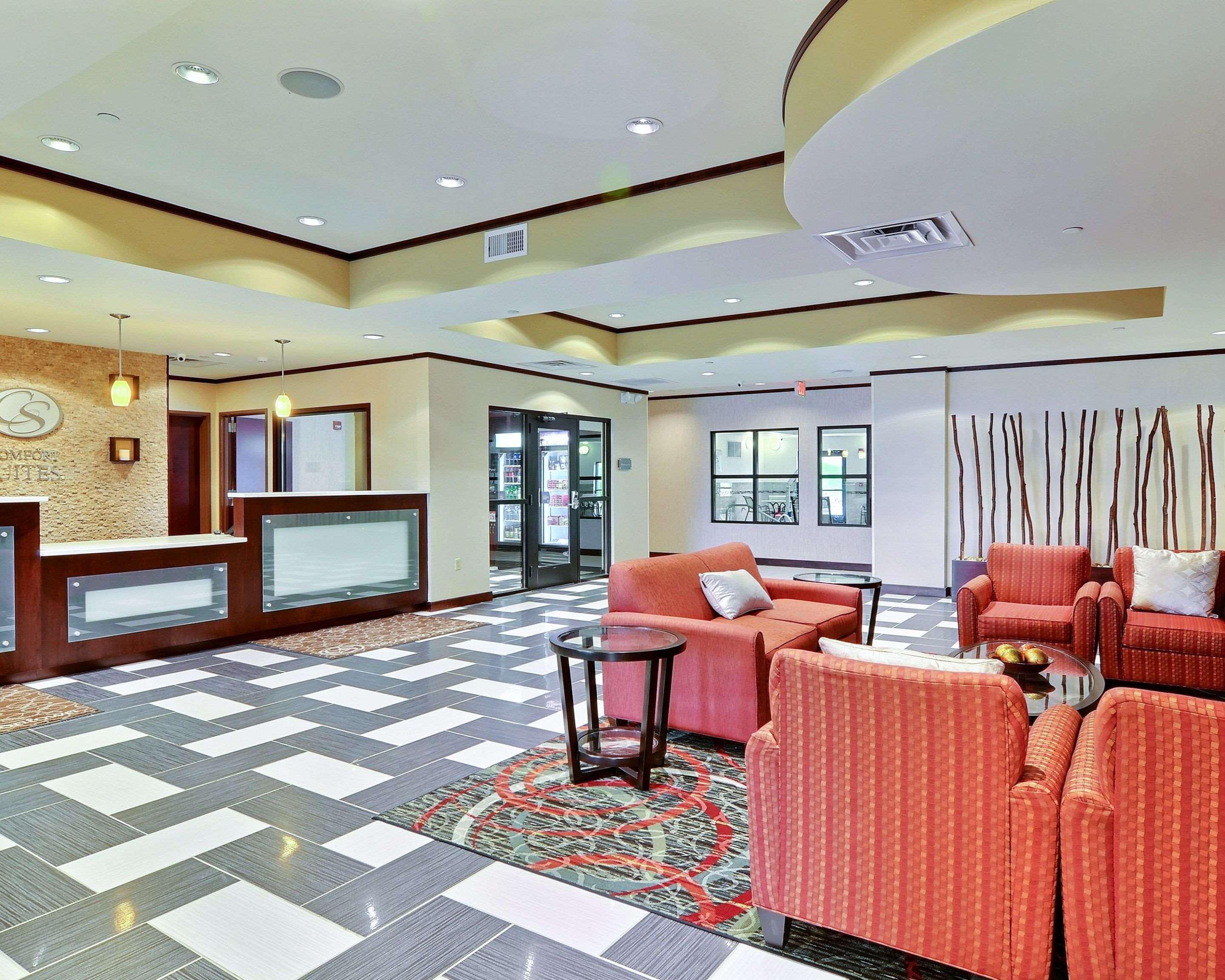Comfort Suites Uniontown Exteriör bild