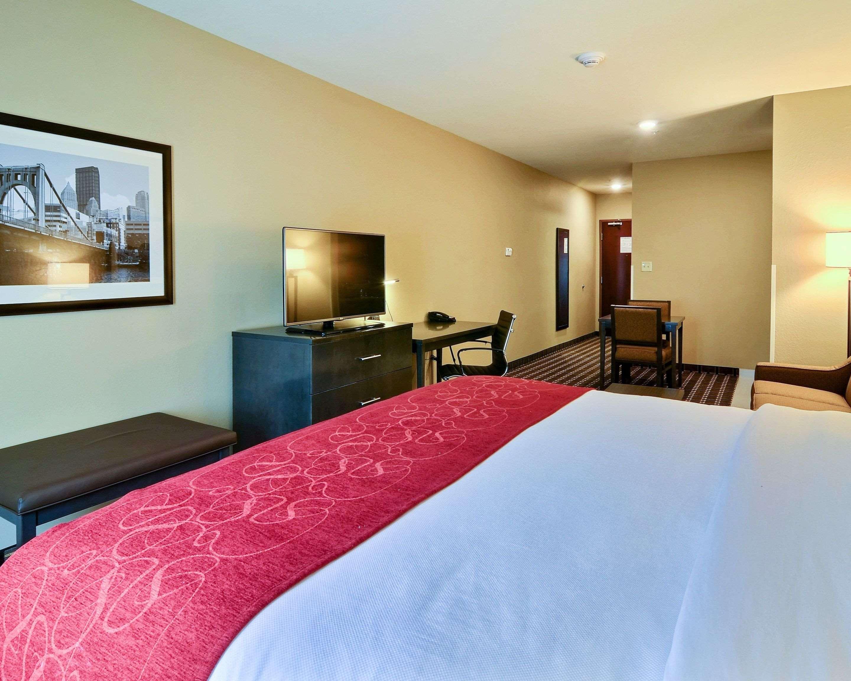 Comfort Suites Uniontown Exteriör bild