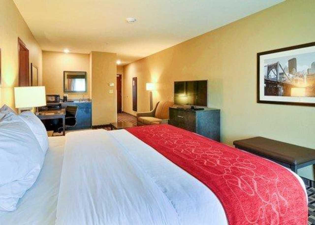 Comfort Suites Uniontown Exteriör bild