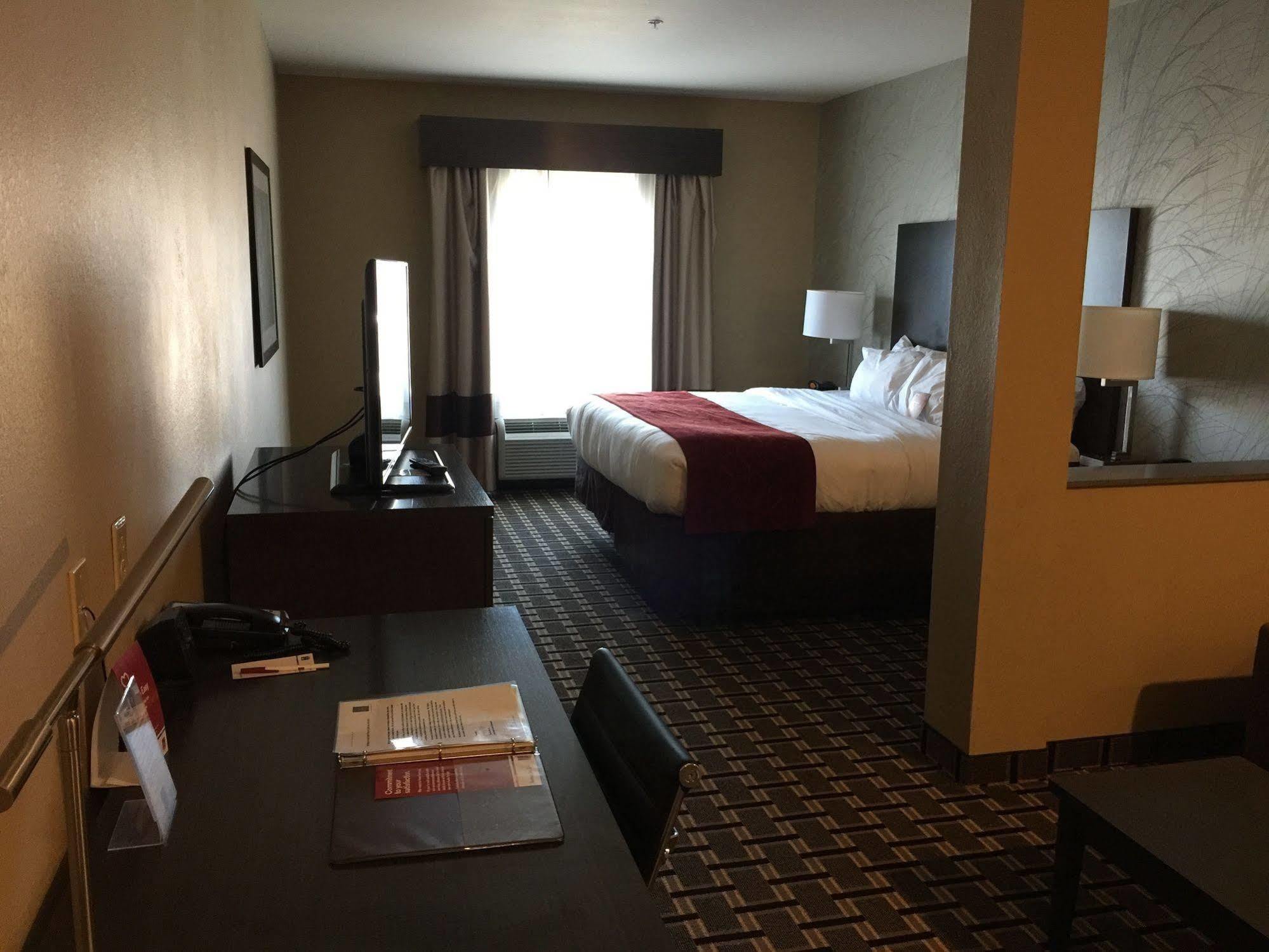 Comfort Suites Uniontown Exteriör bild